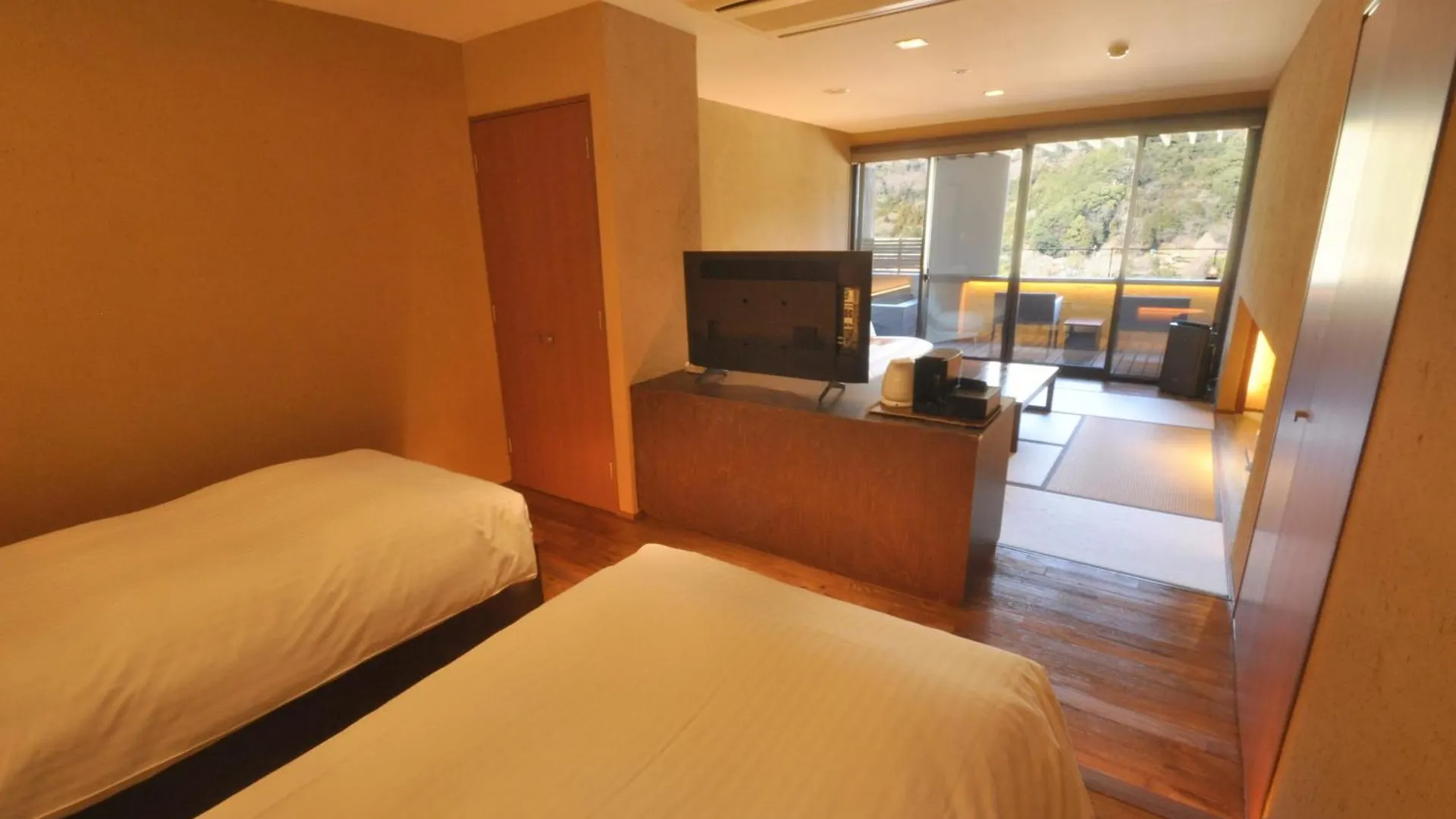 Aura Tachibana Hotell Hakone